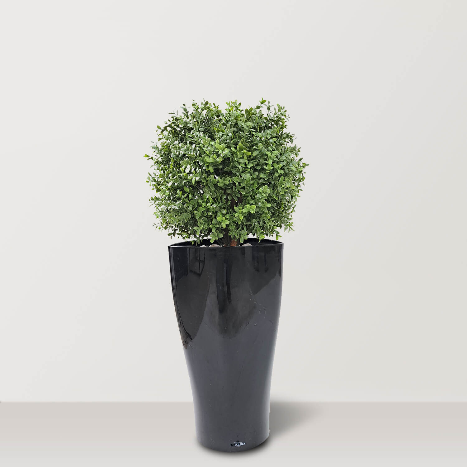Artificial Box Wood Ball in VASO Pot-Black