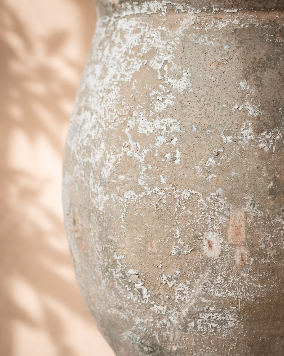Vintage White Vase, close-up of the surface texture