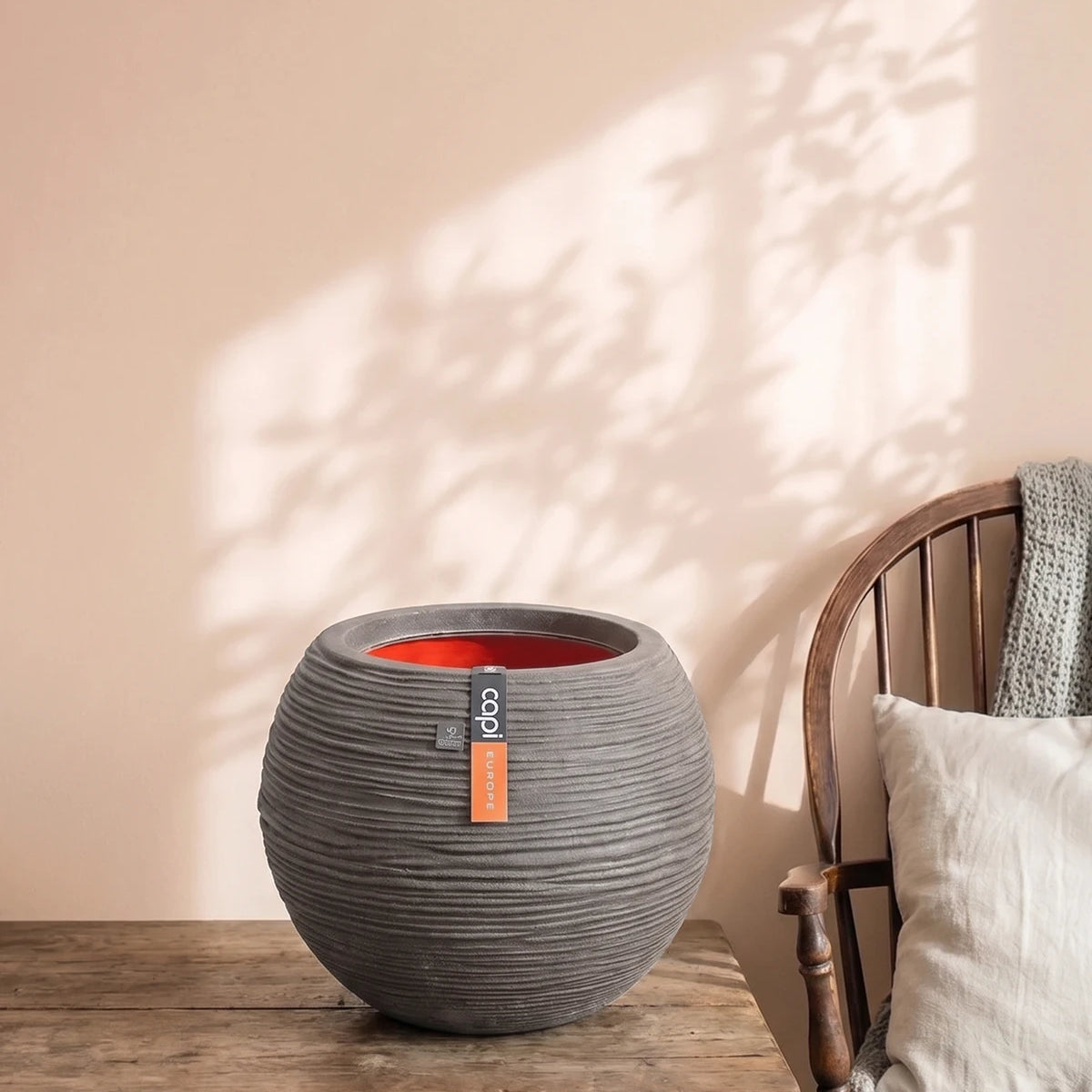 Capi Europe Vase Ball Rib NL