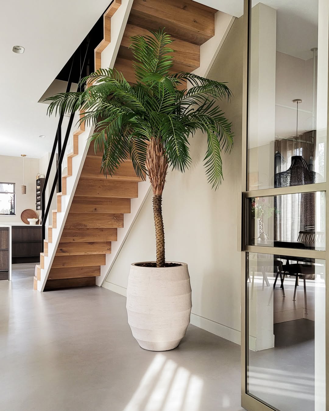 Bordo Tall Balloon - Bostan Al Jazeera