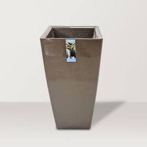 Pisa self watering pot - Bostan Al Jazeera