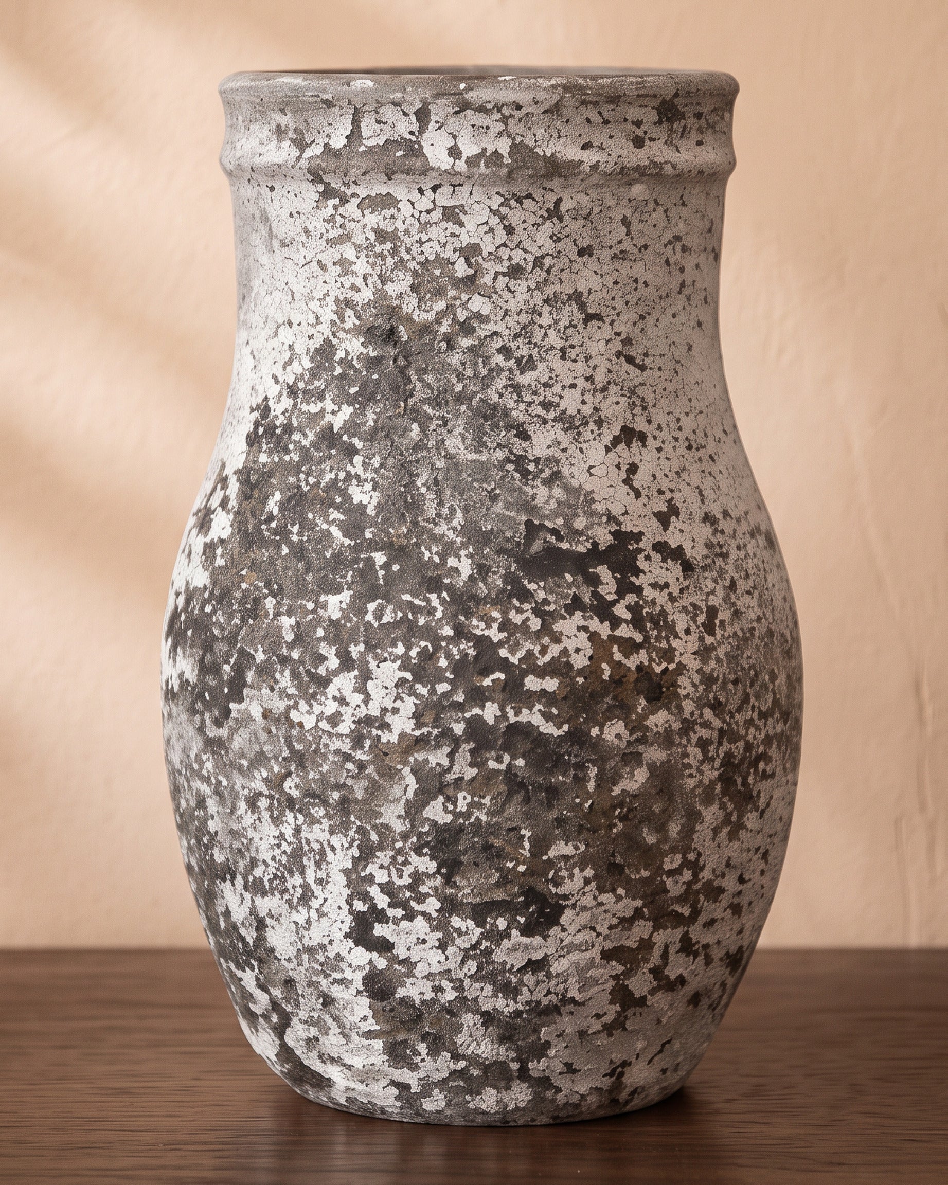 Amber Stone Vase, close-up of the full vase