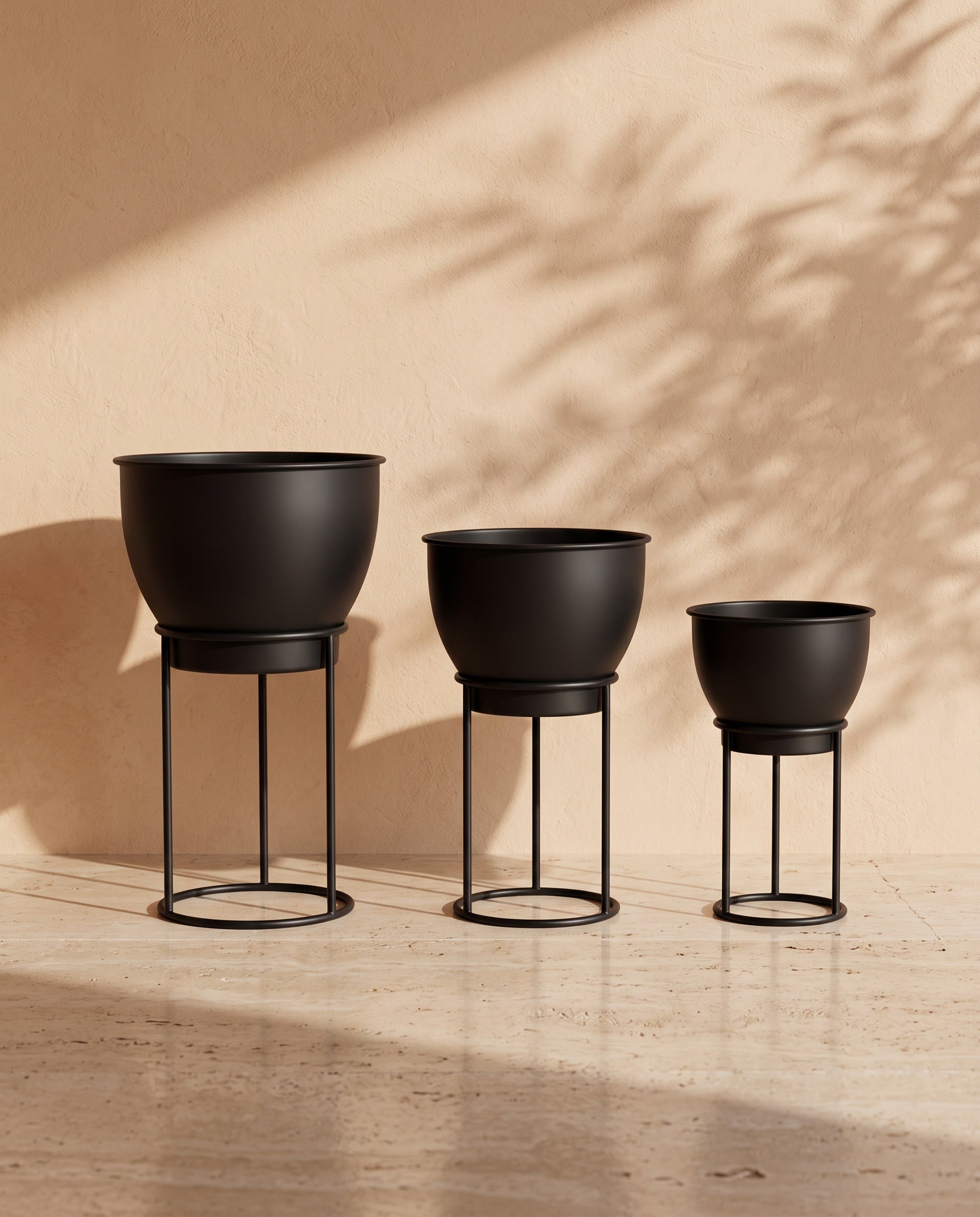 Vista Metal Pot with Stand in Black, all sizes shown together