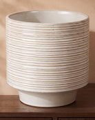 White Groove Pot, close-up of the full pot