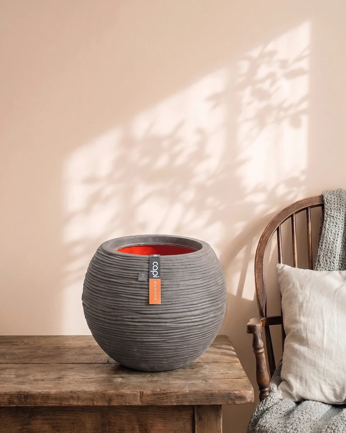 Capi Europe Vase Ball Rib NL