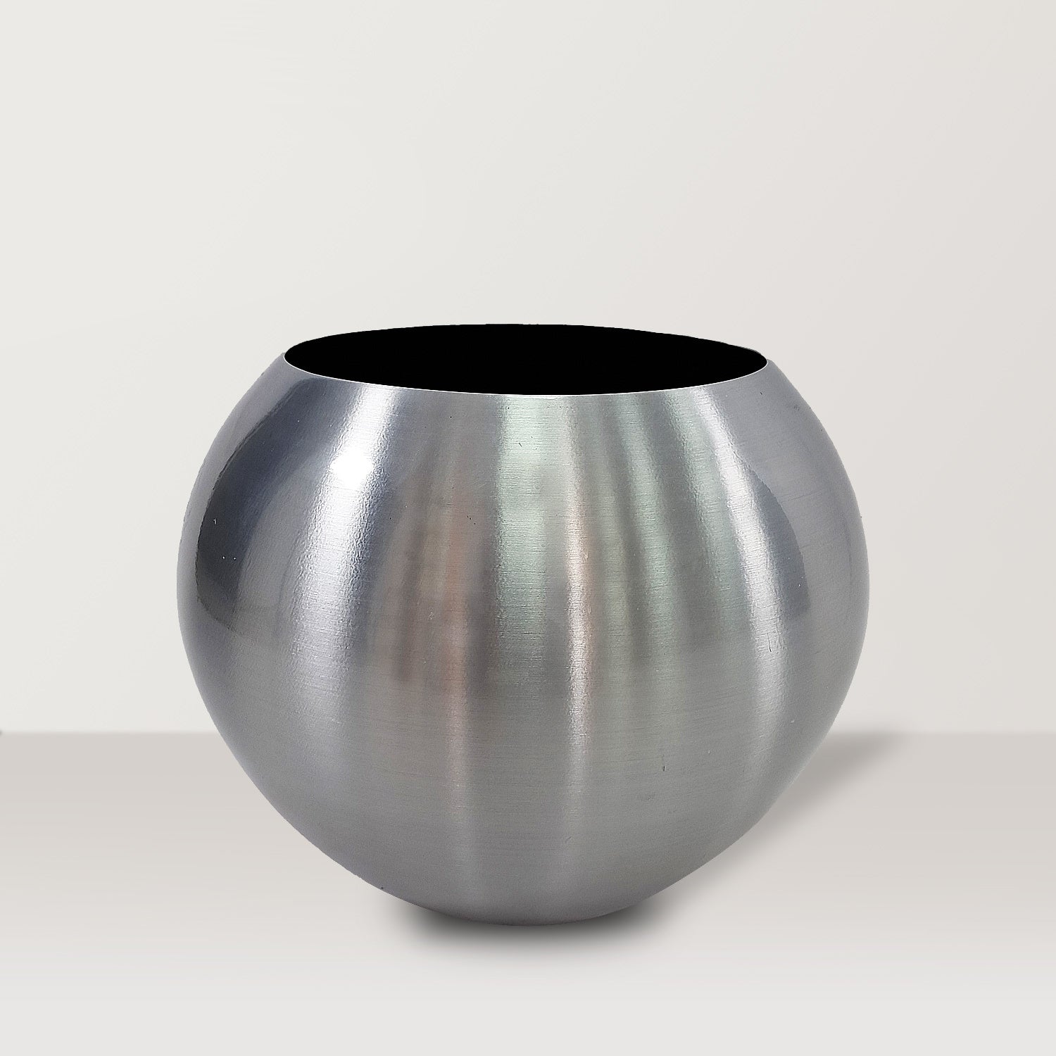 Mini Globe Aluminum pot