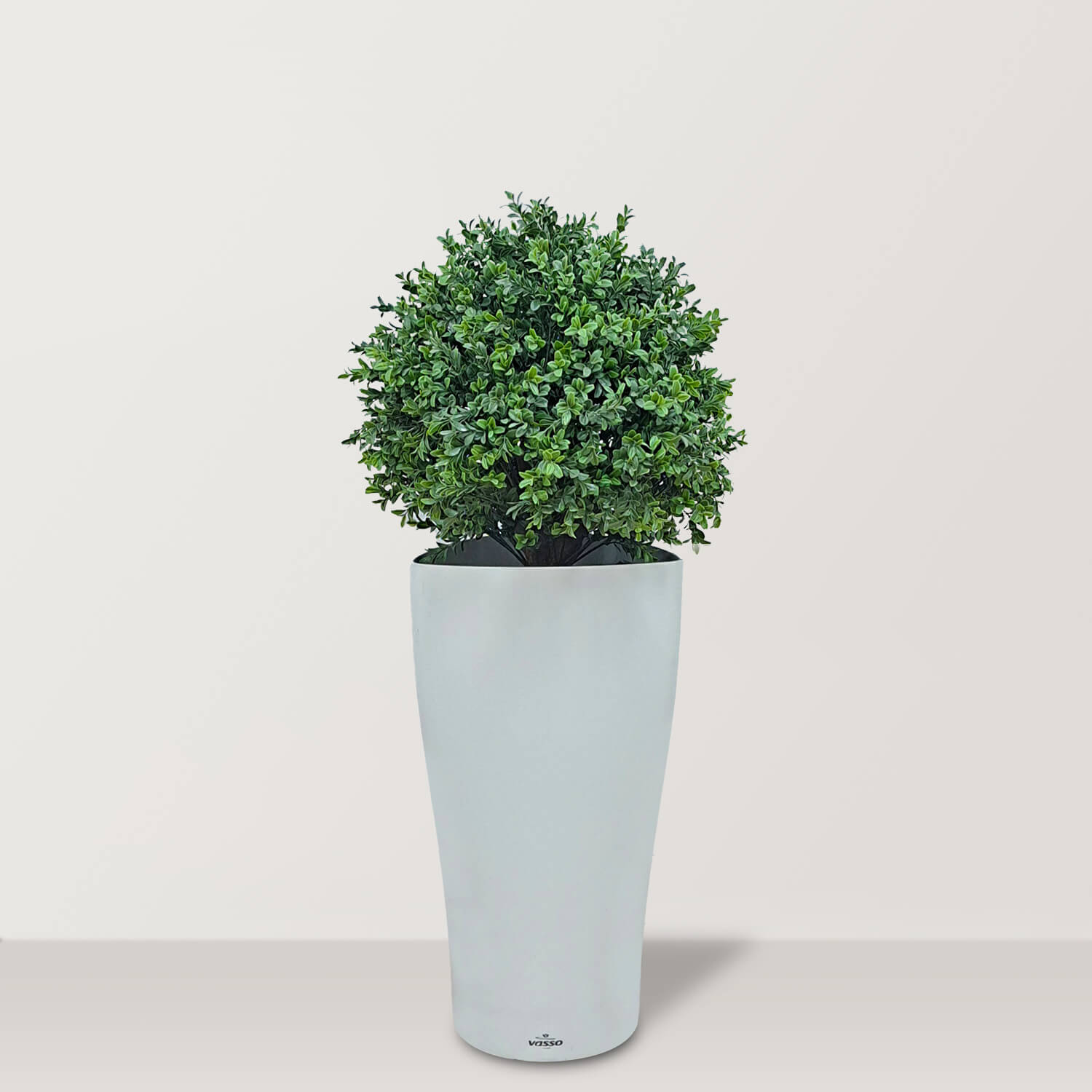 Artificial Box Wood Ball in VASO Pot - Bostan Al Jazeera