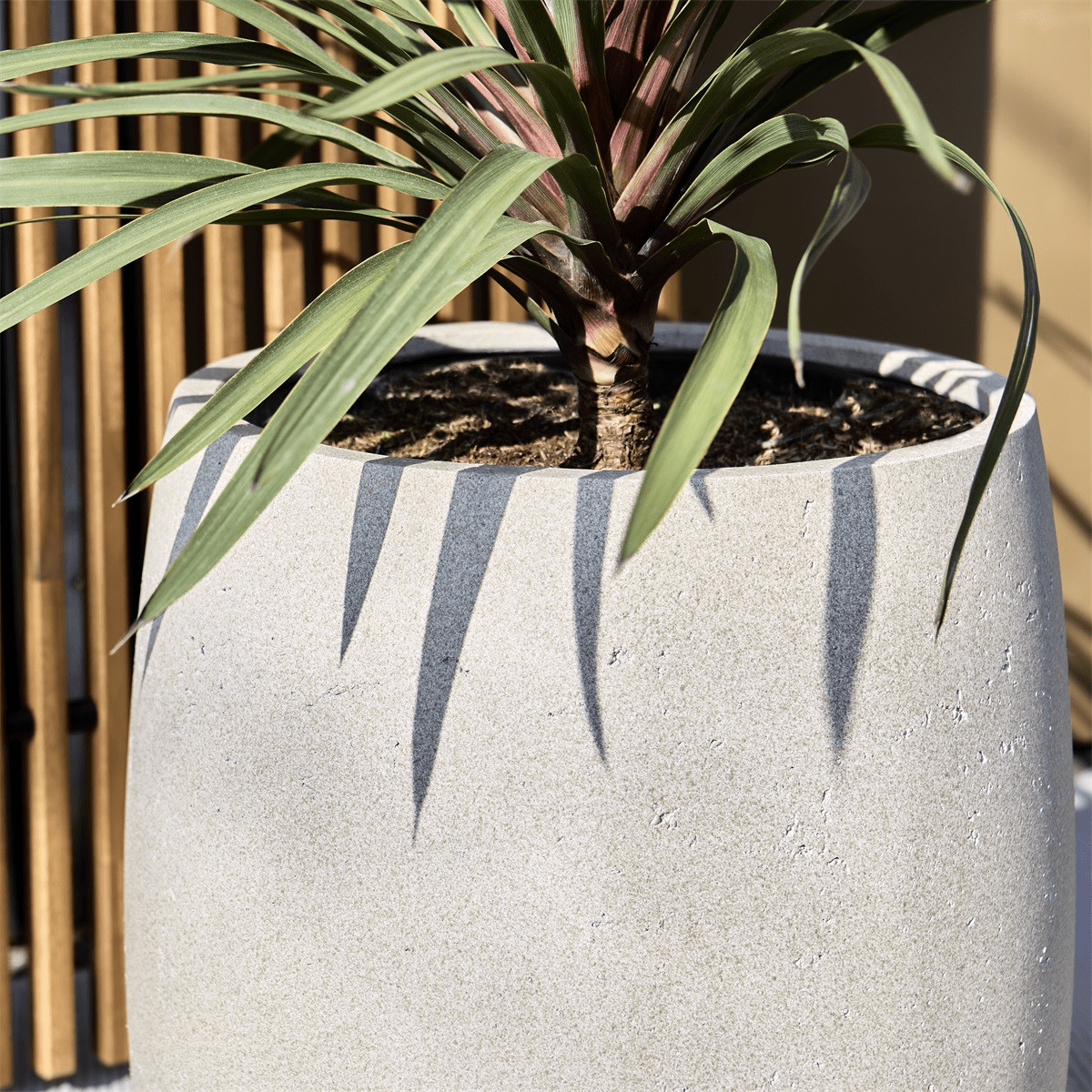 Grigio Modern Pot - Bostan Al Jazeera