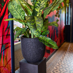 Planter Ball Clay NL - Bostan Al Jazeera